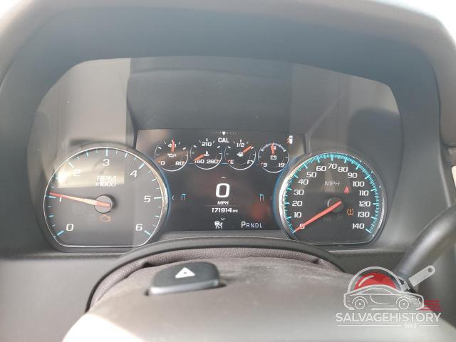 1GKS2HKJ1JR161286 2018 GMC YUKON photo no. 9