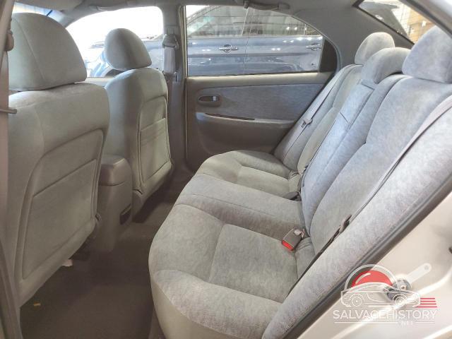 KNAGD128155418957 2005 KIA OPTIMA photo no. 10