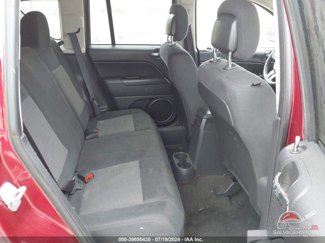 1C4NJCBA2ED924952 2014 JEEP COMPASS photo no. 8