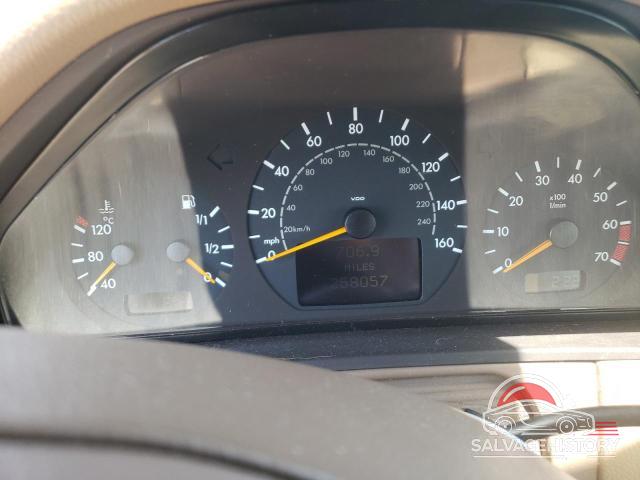 WDBJF65JXYB098699 2000 MERCEDES-BENZ E-CLASS photo no. 9