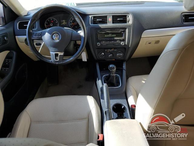 3VWBP7AJ5DM356321 2013 VOLKSWAGEN JETTA photo no. 8