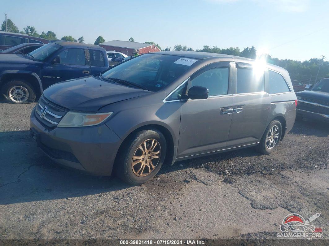 5FNRL5H47BB081960 2011 HONDA ODYSSEY photo no. 2