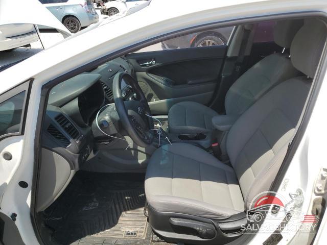 KNAFX4A65G5607909 2016 KIA FORTE photo no. 7