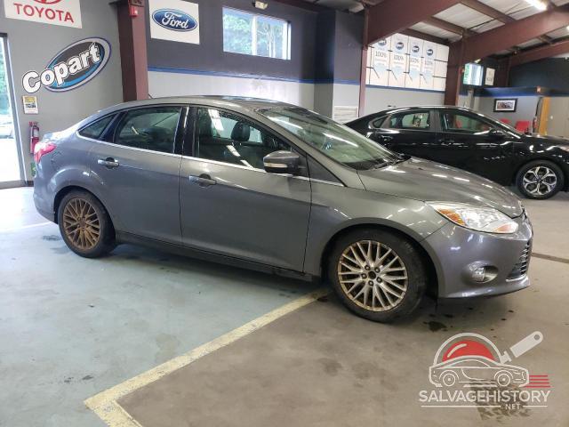 1FAHP3H22CL316451 2012 FORD FOCUS photo no. 4