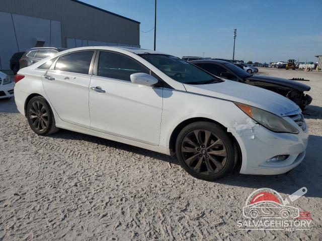 5NPEC4AC1BH270079 2011 HYUNDAI SONATA photo no. 4
