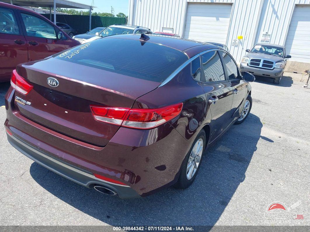 5XXGT4L34HG174232 2017 KIA OPTIMA photo no. 4