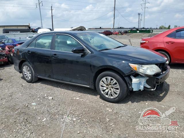 4T4BF1FK7DR307140 2013 TOYOTA CAMRY photo no. 4