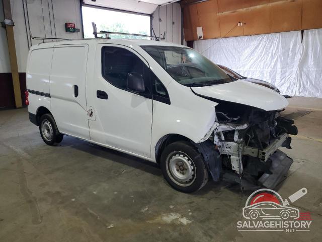 3N6CM0KN3HK695067 2017 NISSAN NV photo no. 4