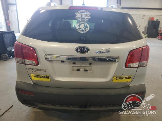 5XYKT4A15BG139651 2011 KIA SORENTO photo no. 6