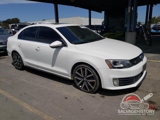 3VW4A7AJ7DM221559 2013 VOLKSWAGEN JETTA photo no. 4