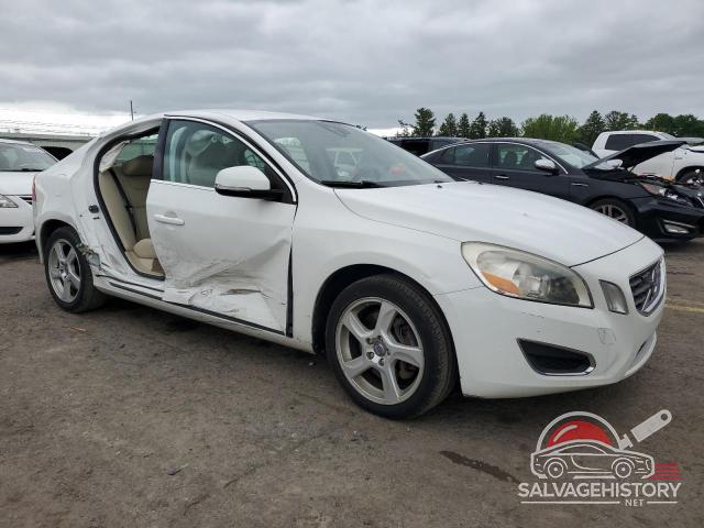 YV1622FSXC2021482 2012 VOLVO S60 photo no. 4