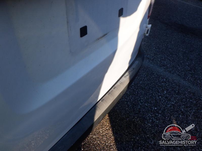 3N6CM0KN7JK701717 2018 NISSAN NV200 photo no. 2