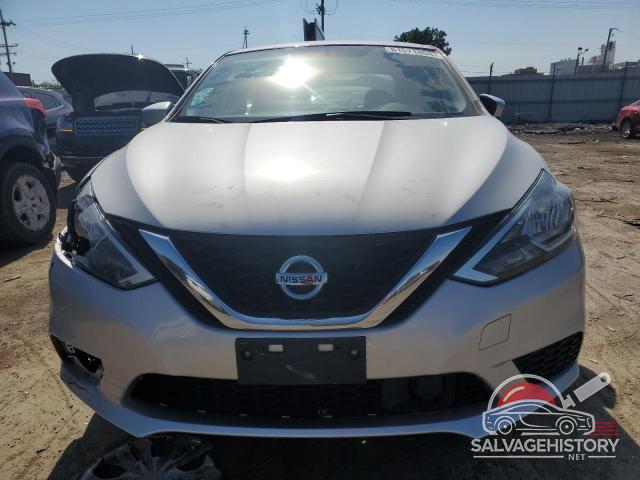 3N1AB7AP7JY320252 2018 NISSAN SENTRA photo no. 5