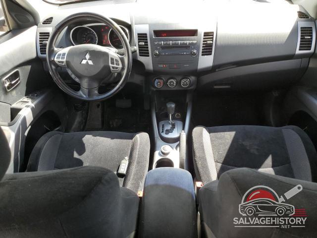 JA4JT3AX6AZ608864 2010 MITSUBISHI OUTLANDER photo no. 8