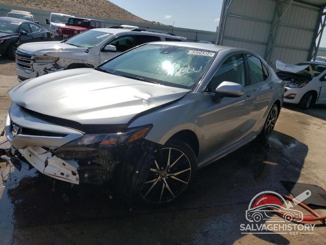 4T1G11AK3RU840650 2024 TOYOTA CAMRY photo no. 14