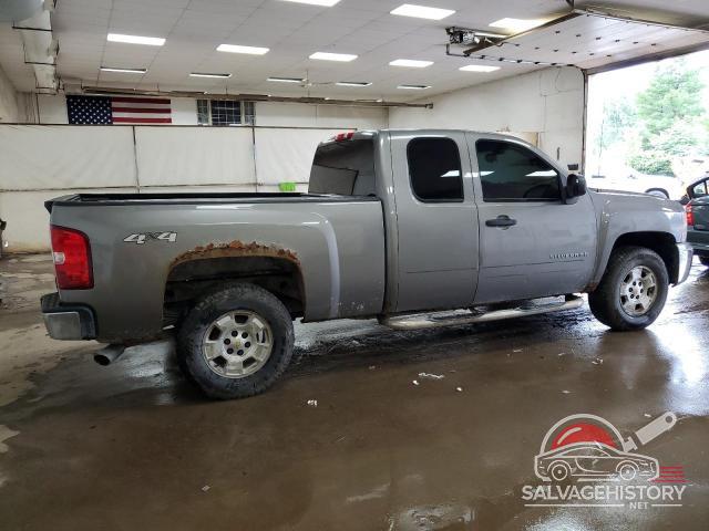 1GCRKSE79DZ148782 2013 CHEVROLET ALL Models photo no. 3