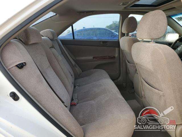 JTDBE32K840262204 2004 TOYOTA CAMRY photo no. 10