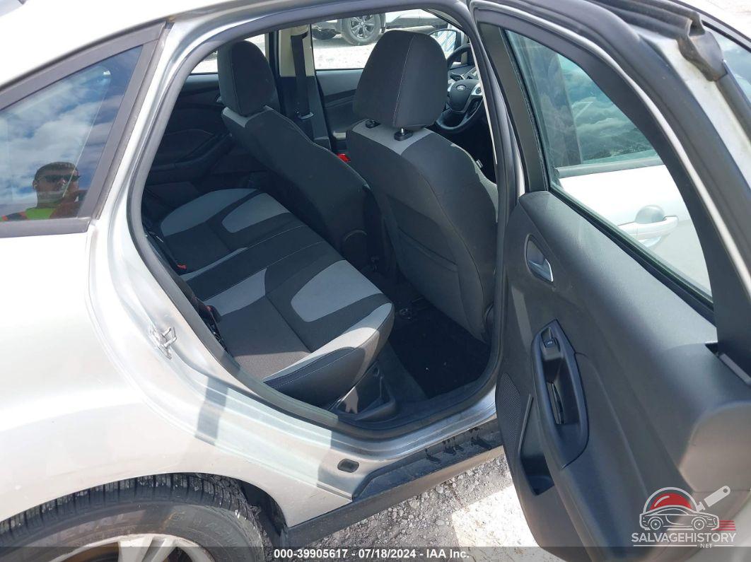 1FAHP3F22CL432719 2012 FORD FOCUS photo no. 8