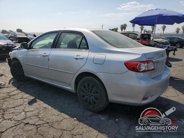 JTDBU4EE8C9175377 2012 TOYOTA COROLLA photo no. 2