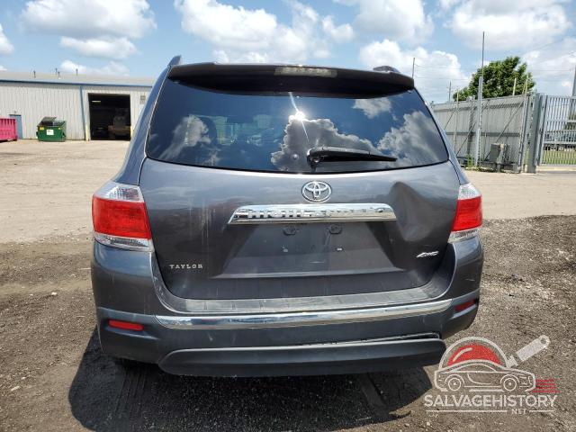 5TDDK3EH2DS275934 2013 TOYOTA HIGHLANDER photo no. 6