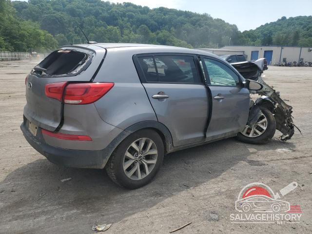KNDPBCAC8G7853010 2016 KIA SPORTAGE photo no. 3