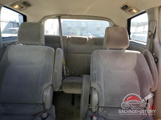 5TDKK4CC8AS317636 2010 TOYOTA All Models photo no. 10