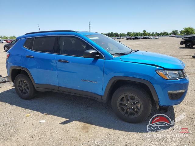 3C4NJDAB9KT825874 2019 JEEP COMPASS photo no. 4