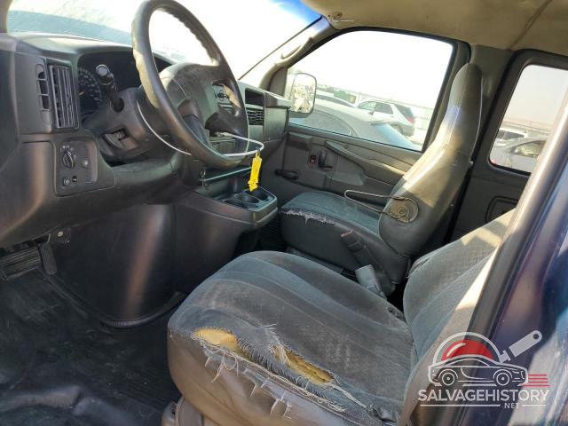 1GAGG25U241193780 2004 CHEVROLET EXPRESS photo no. 7