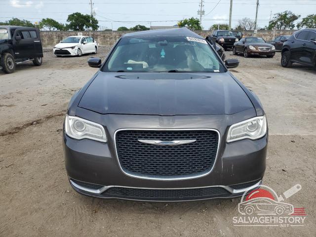2C3CCAAG2GH123878 2016 CHRYSLER 300 photo no. 5