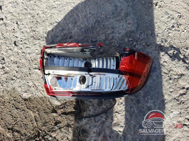 4T1BF18B4XU340009 1999 TOYOTA AVALON photo no. 12