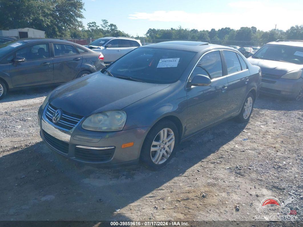 3VWRM71K69M021916 2009 VOLKSWAGEN JETTA photo no. 2