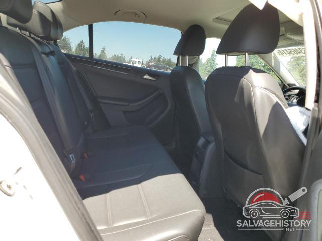 3VWLA7AJ5FM239928 2015 VOLKSWAGEN JETTA photo no. 10