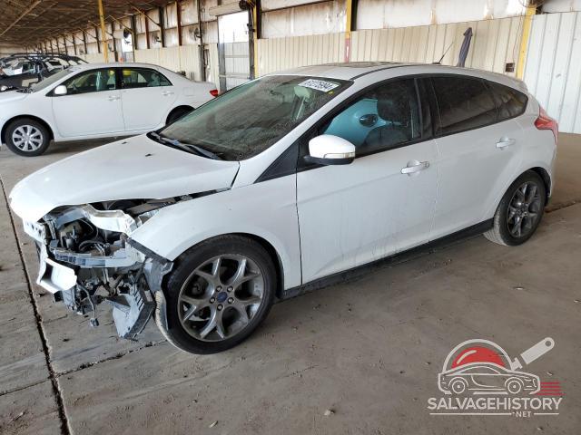 1FADP3K2XEL219279 2014 FORD FOCUS photo no. 4