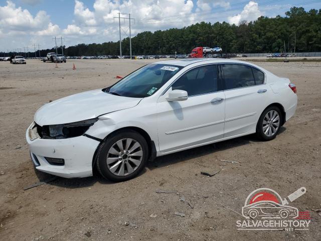 1HGCR3F9XEA030278 2014 HONDA ACCORD photo no. 17