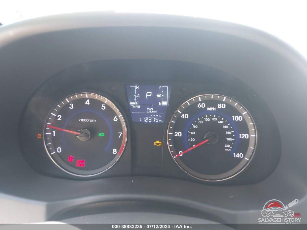 KMHCT4AE5HU357678 2017 HYUNDAI ACCENT photo no. 7