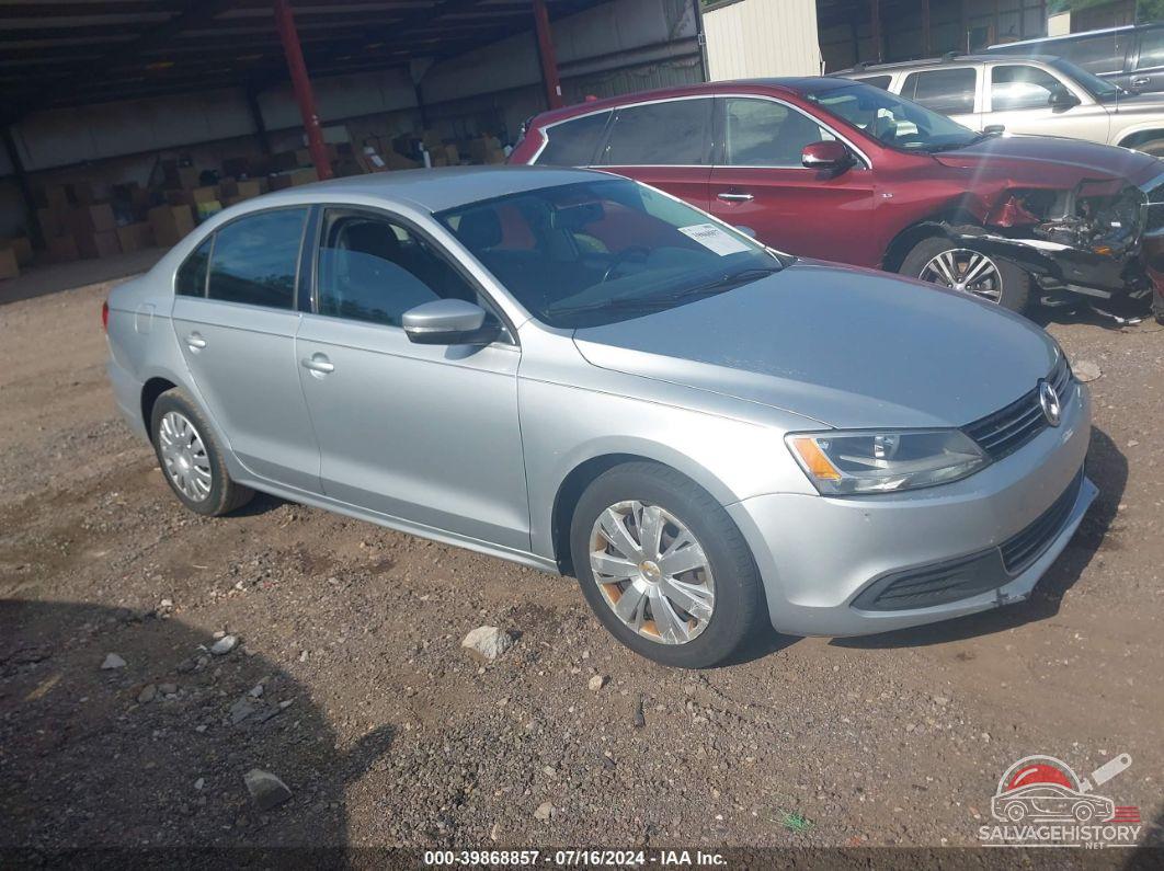 3VWDP7AJ9DM354855 2013 VOLKSWAGEN JETTA photo no. 6
