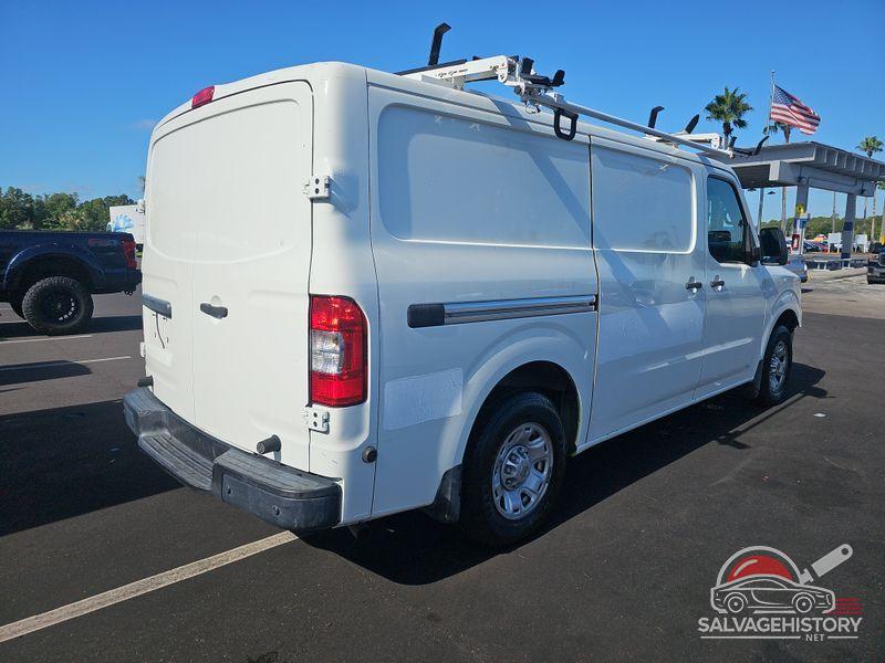 1N6BF0KM0GN808074 2016 NISSAN NV photo no. 10
