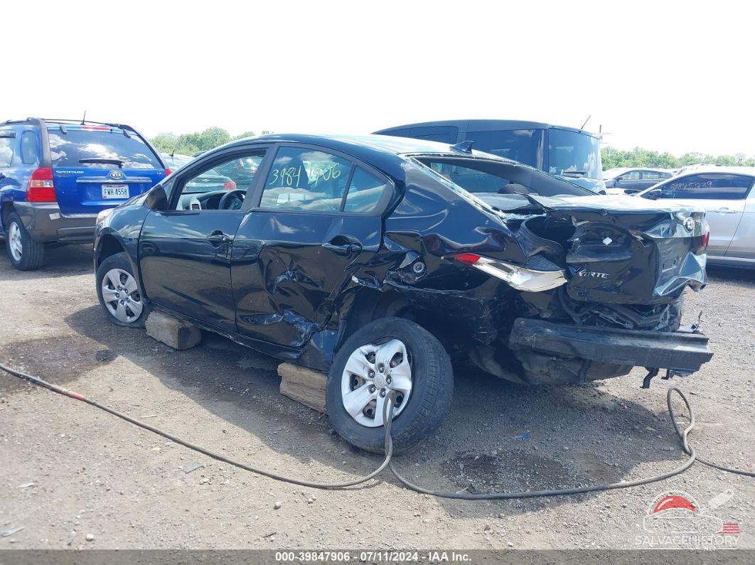 KNAFK4A69G5614814 2016 KIA FORTE photo no. 3