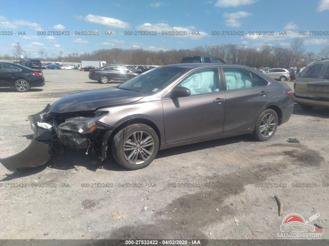 4T1BF1FK7HU392562 2017 TOYOTA CAMRY photo no. 2