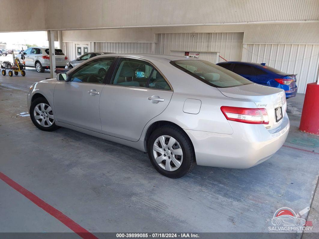 4T4BF3EK4BR211198 2011 TOYOTA CAMRY photo no. 3