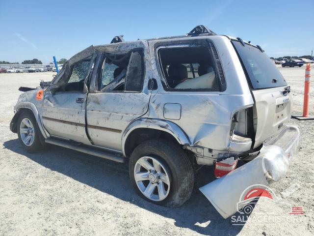 JN8DR09X22W654798 2002 NISSAN PATHFINDER photo no. 2