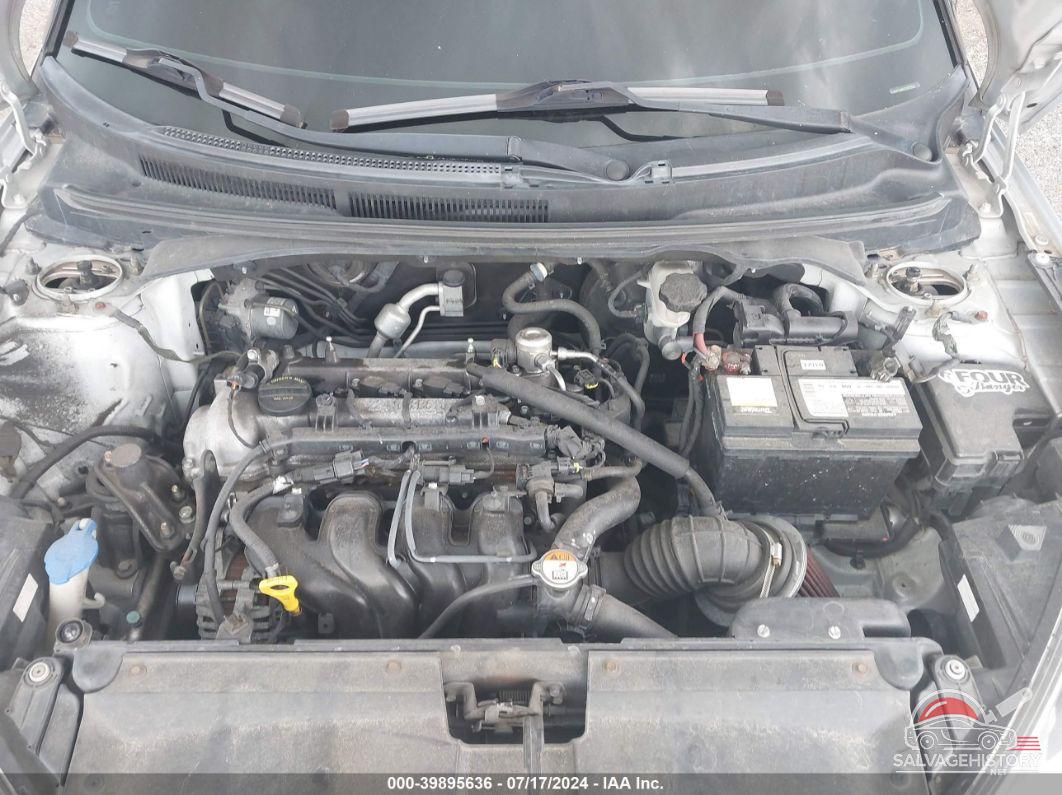 KMHTC6AD1CU075565 2012 HYUNDAI VELOSTER photo no. 10