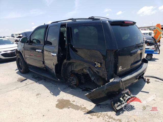 1GNSCBE0XBR138669 2011 CHEVROLET TAHOE photo no. 2