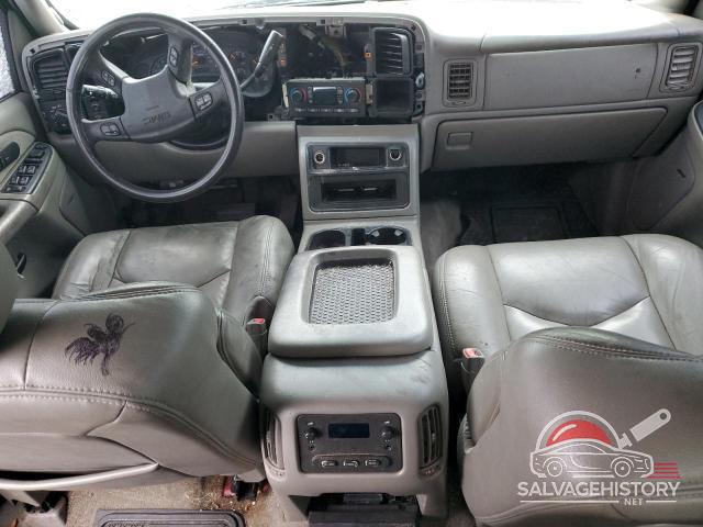 1GTGC13UX3F205160 2003 GMC SIERRA photo no. 8