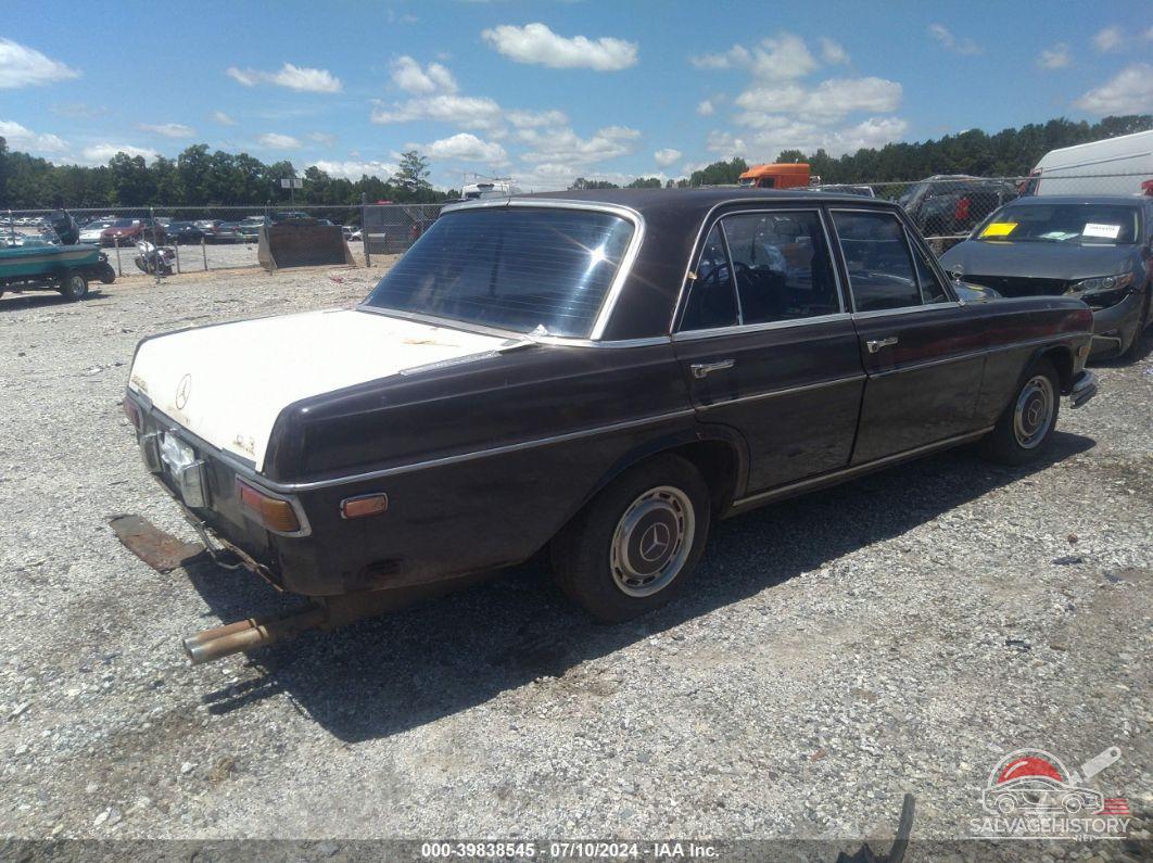 10806712002735 1972 MERCEDES-BENZ 280SE 4.5 photo no. 4
