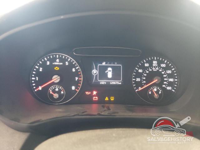 5XYPGDA59HG229424 2017 KIA SORENTO photo no. 9