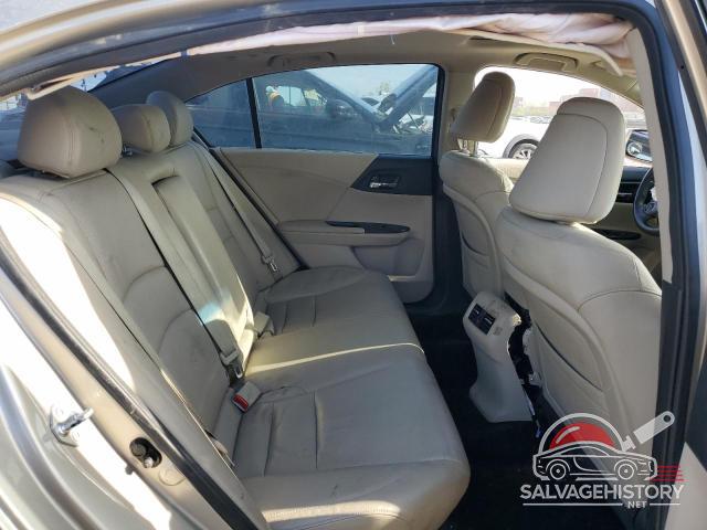 1HGCR2F81DA132732 2013 HONDA ACCORD photo no. 10
