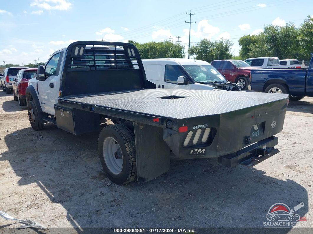 1FDUF5GT3KED70342 2019 FORD F-550 CHASSIS photo no. 3