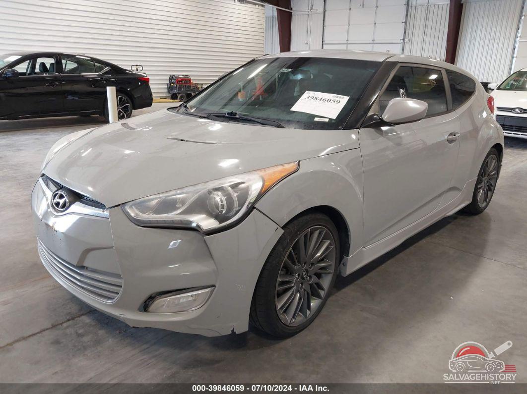 KMHTC6AD5DU129838 2013 HYUNDAI VELOSTER photo no. 2