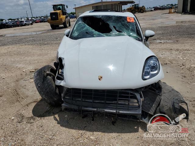 WP1AB2A59FLB72909 2015 PORSCHE MACAN photo no. 5